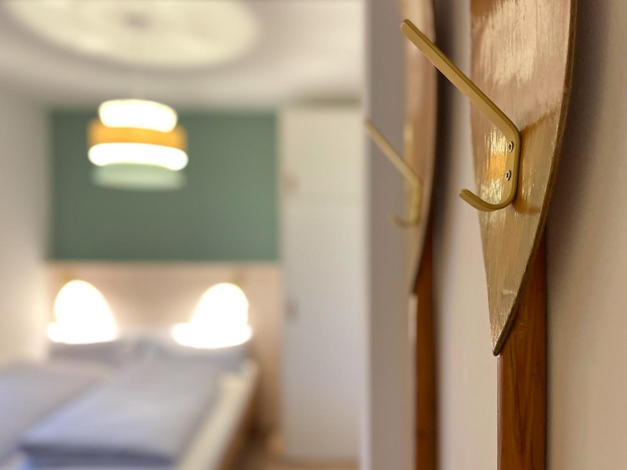 Haus Im Schilf 2 - Ferienwohnungen Am Hainer See Bei Leipzig Neukieritzsch Kamer foto